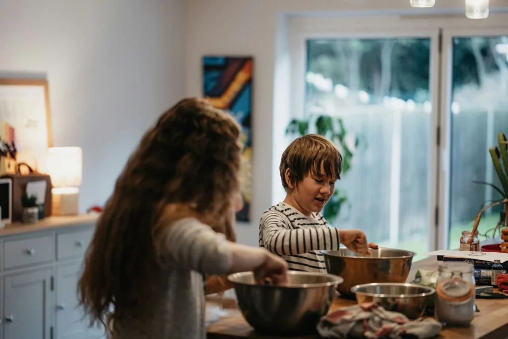چگونه مسئولیت پذیری را در نوجوانان تقویت کنیم ۳